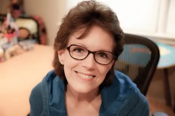 Meet Susan Bennett, The Woman Behind The‘Voice Of Siri’